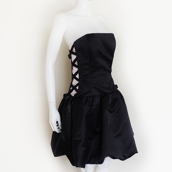 BLACK FORMAL DRESS | NEW - Picture 8 of 8